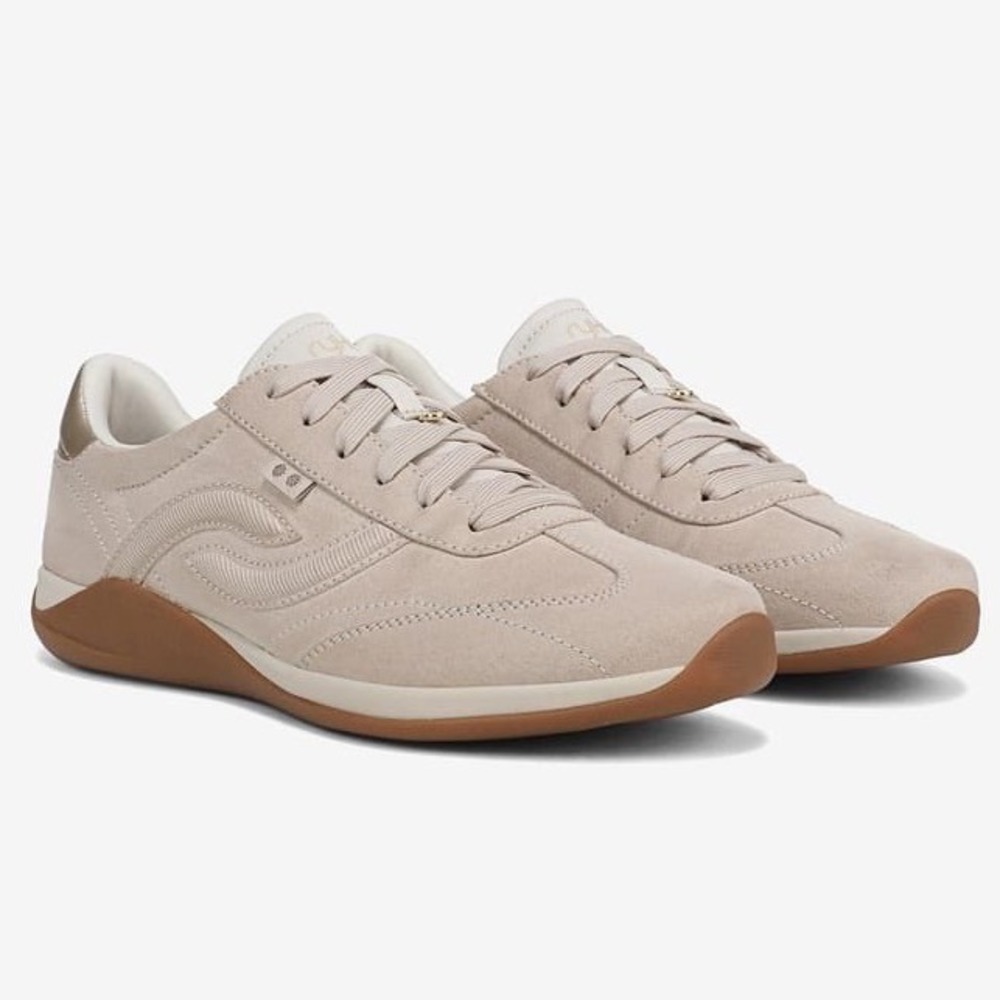 Ryka Womens Era Lace Up Sneaker Terra Taupe Micro Suede Gum Sole Sz 5M NEW